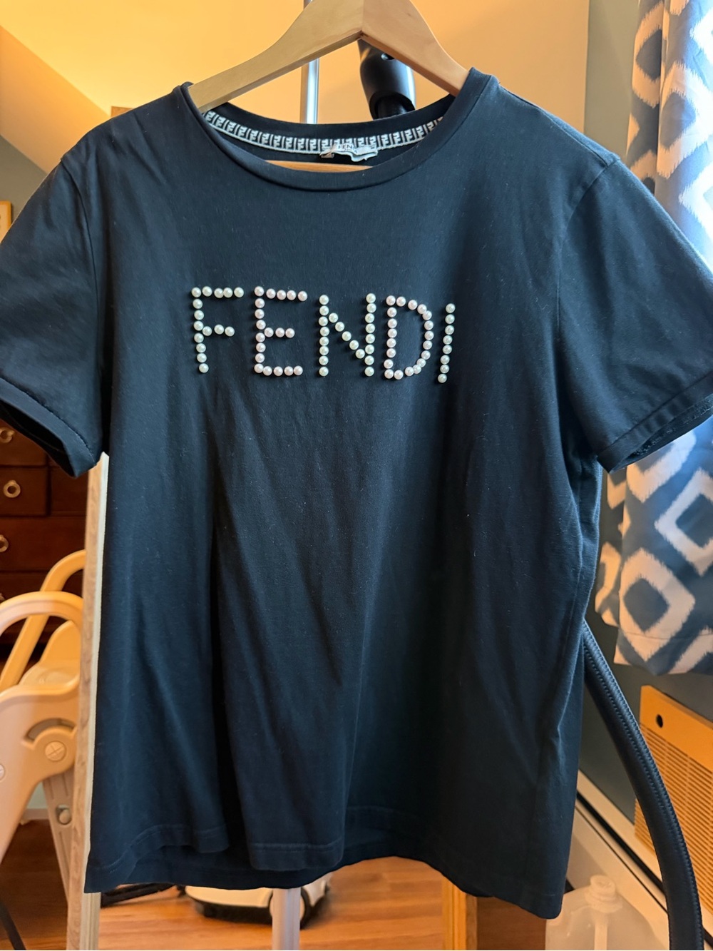 Fendi black  Logo Pearl-Embellished Tee